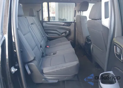2018 Chevrolet Suburban Ls z USA, uszkodzony, nr VIN 1GNSCGKC2JR214430